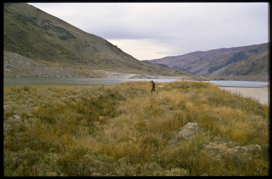 Performance to mark the first filling of hydro lake Dunstan, Clyde, New Zealand - Lloyd Godman Lake Fill I, 1992