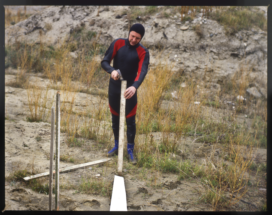 Performance to mark the first filling of hydro lake Dunstan, Clyde, New Zealand - Lloyd Godman Lake Fill I, 1992