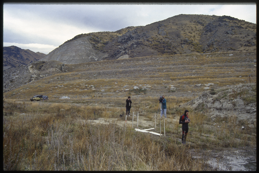 Performance to mark the first filling of hydro lake Dunstan, Clyde, New Zealand - Lloyd Godman Lake Fill I, 1992