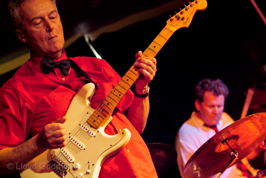 Mike Rudd, Spectrum, St Andrews Pub, 2009 - photograph Lloyd Godman