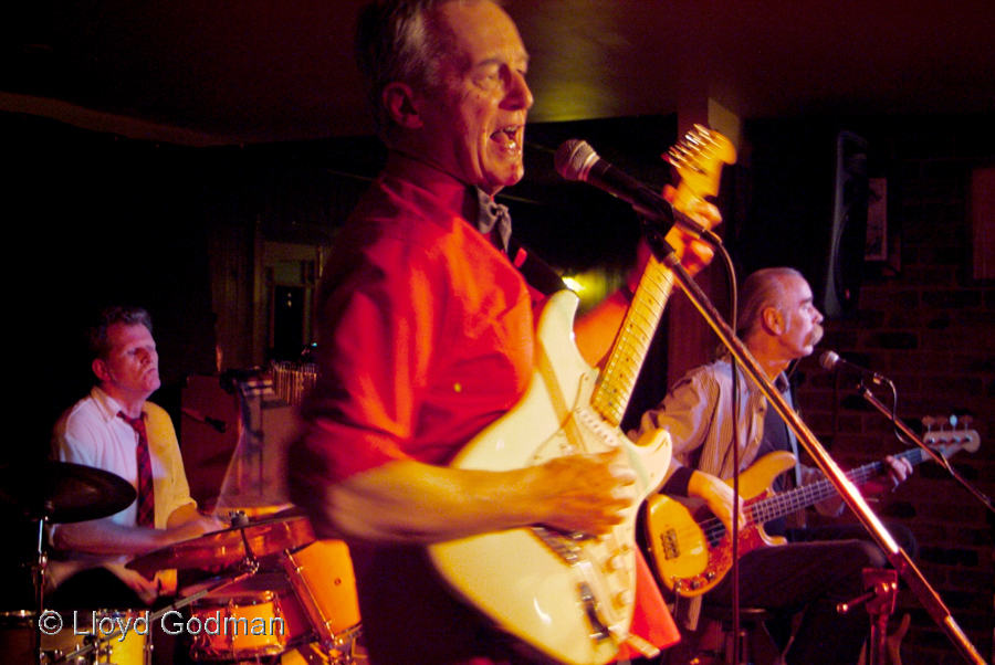 Spectrum, St Andrews Pub, 2009 - photograph Lloyd Godman