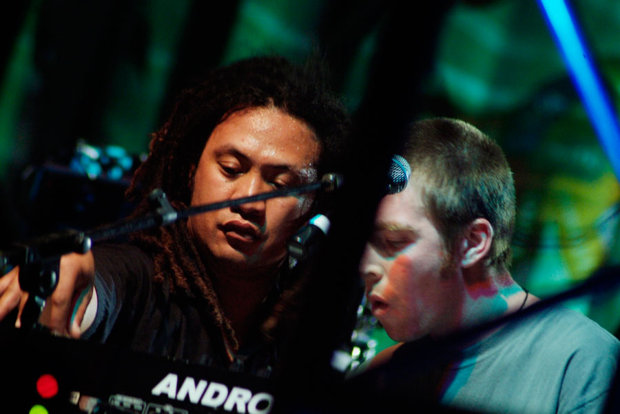 New Zealand band, Kora - Womad - Adelaide - Australia - 2008, Lloyd Godman