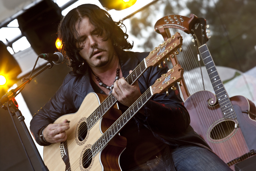 Jeff Martin - The Armarda - Womad - Adelaide - Australia - 2010 - Lloyd Godman