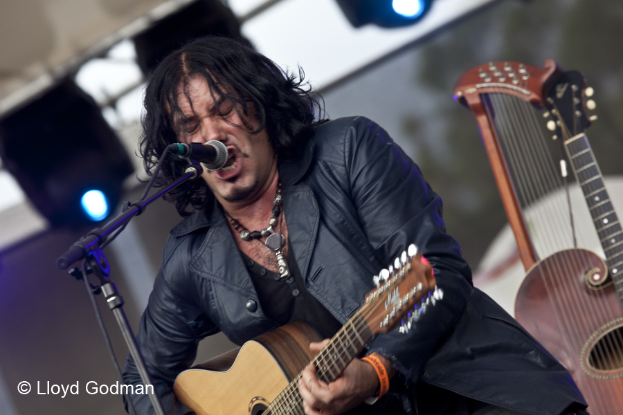 Jeff Martin - The Armarda - Womad - Adelaide - Australia - 2010 - Lloyd Godman