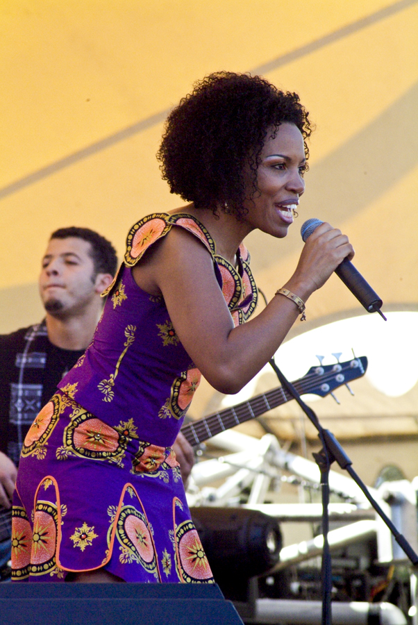 Lura - womadelaide - adelaide - Australia - 2006 - photograph Lloyd Godman