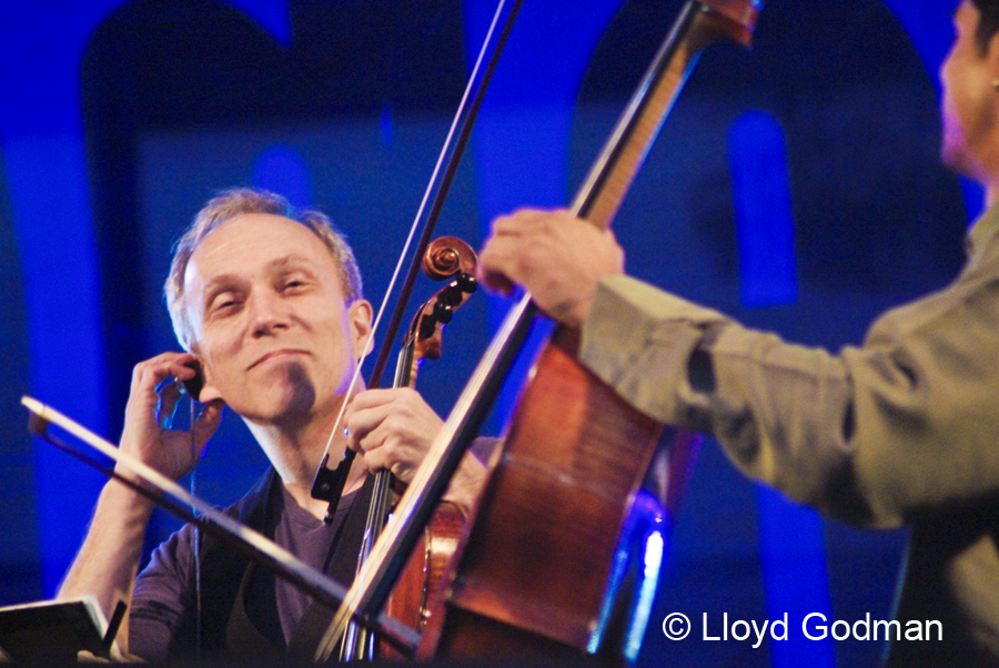 Hank Dutt, Kronos Quartet - Womad - Adelaide - Australia - 2007 Lloyd Godman