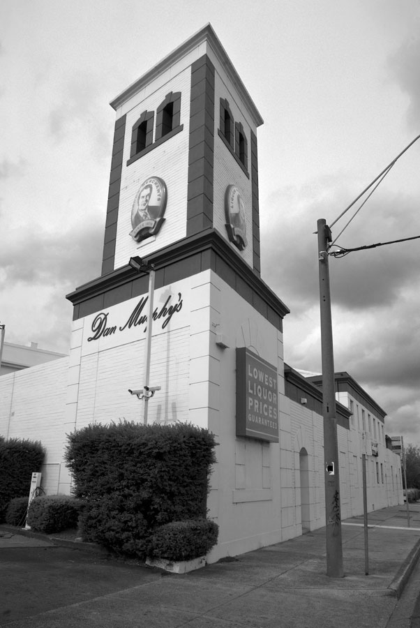 Heidelberg Rd, Alphington, Melbourne, Victoria , Australia - 2008 - Lloyd Godman