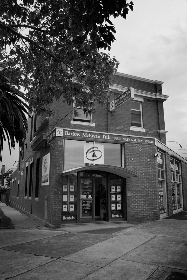 Cr Exeter & Bellara Rd, Melbourne, Australia - 2009 - Photograph Lloyd Godman