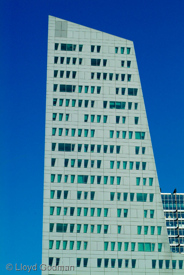 Building, Lille, France - photograph - © Lloyd Godman